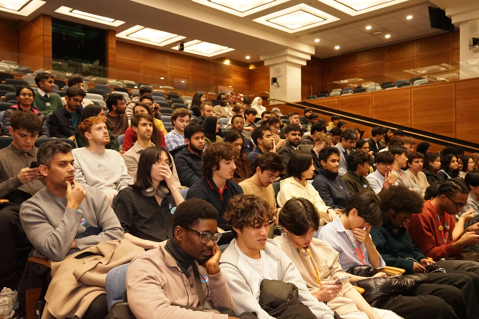 A full room during the event.